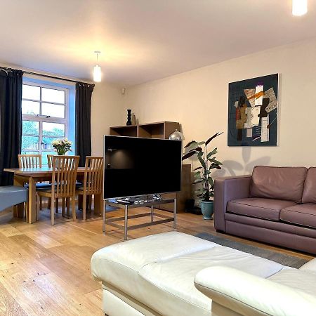 Desirable 2 Bedroom Apartment In Bicester That Sleeps 5 Zewnętrze zdjęcie