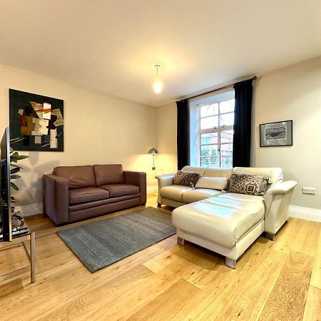 Desirable 2 Bedroom Apartment In Bicester That Sleeps 5 Zewnętrze zdjęcie