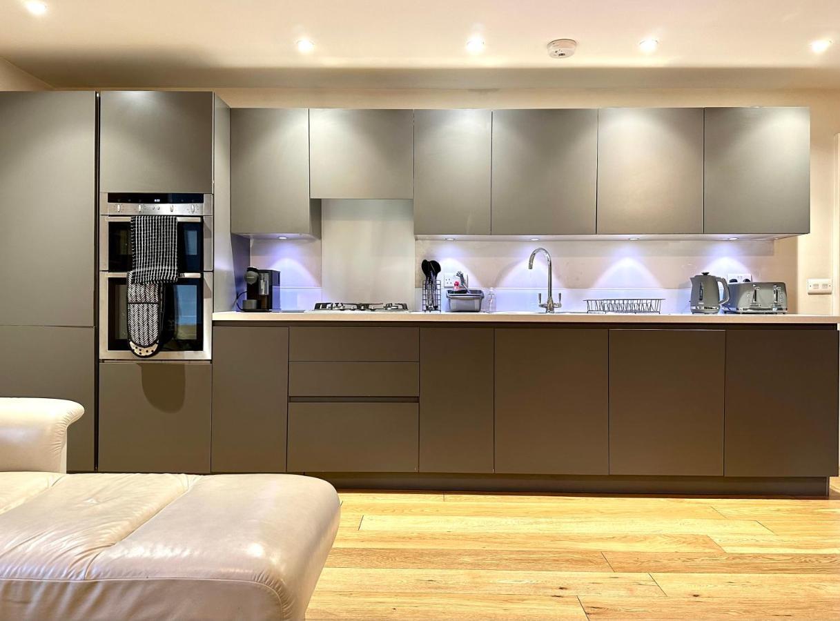 Desirable 2 Bedroom Apartment In Bicester That Sleeps 5 Zewnętrze zdjęcie