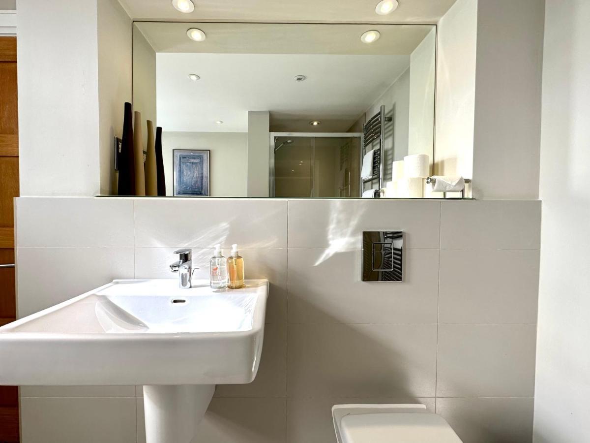 Desirable 2 Bedroom Apartment In Bicester That Sleeps 5 Zewnętrze zdjęcie