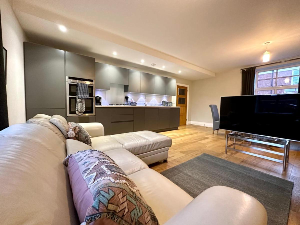 Desirable 2 Bedroom Apartment In Bicester That Sleeps 5 Zewnętrze zdjęcie